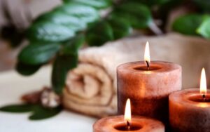 Velas de aromaterapia calma tu espacio y tu alma